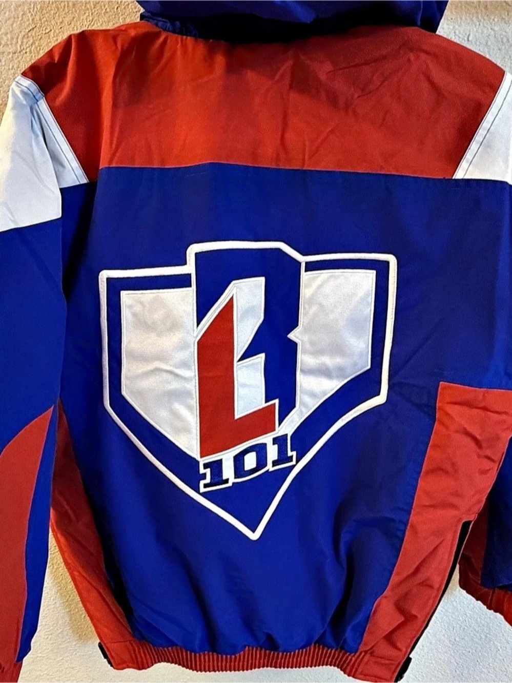 Baseball Lifestyle 101 Color Block Jacket Size YL NWT - Picture 2 of 4